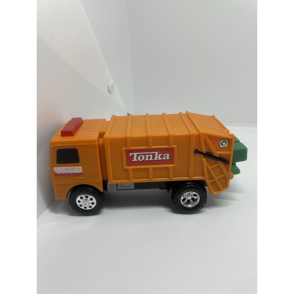 Tonka (USA) Lights & Sound Rear Load Garbage (Waste/Trash/Refuse) Truck